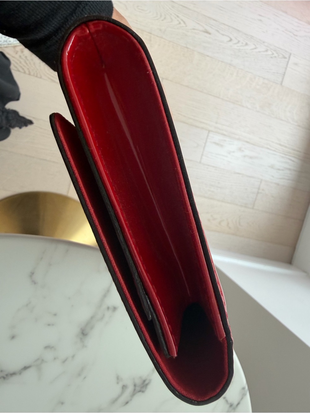 Louis Vuitton Red Patent Clutch with Gold LV Logo - Picture 5 of 13